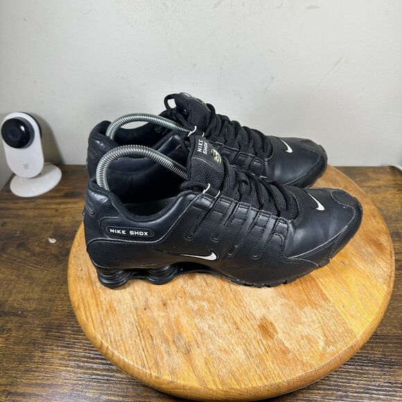 Nike Shox NZ Triple Black Athletic Shoes Sneakers Men’s Size 9 501524-091‎